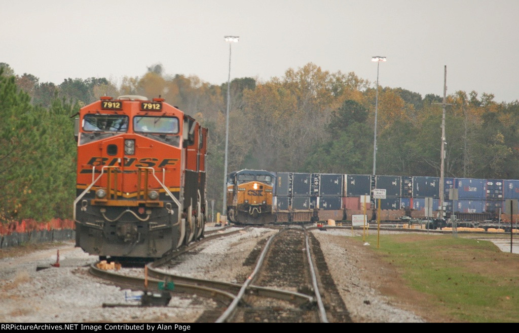 BNSF 7912